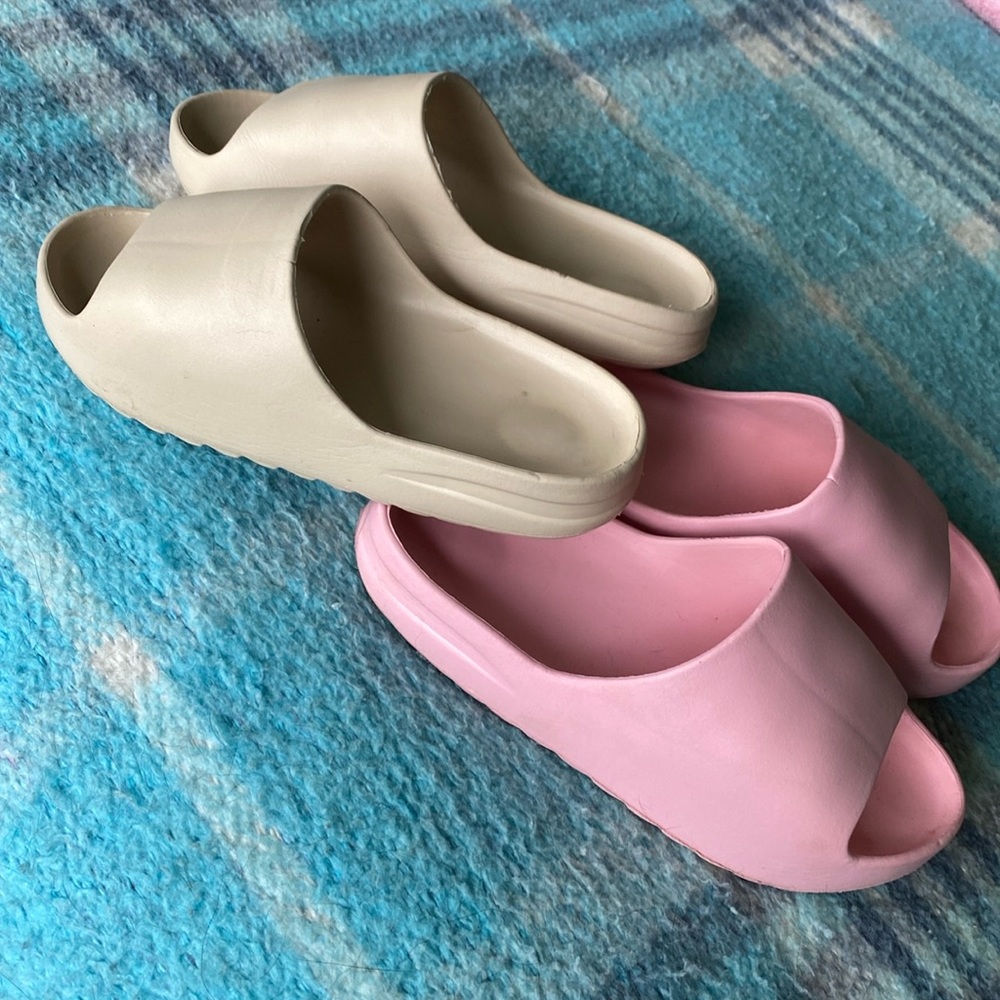 Bundle of 2prs of slides